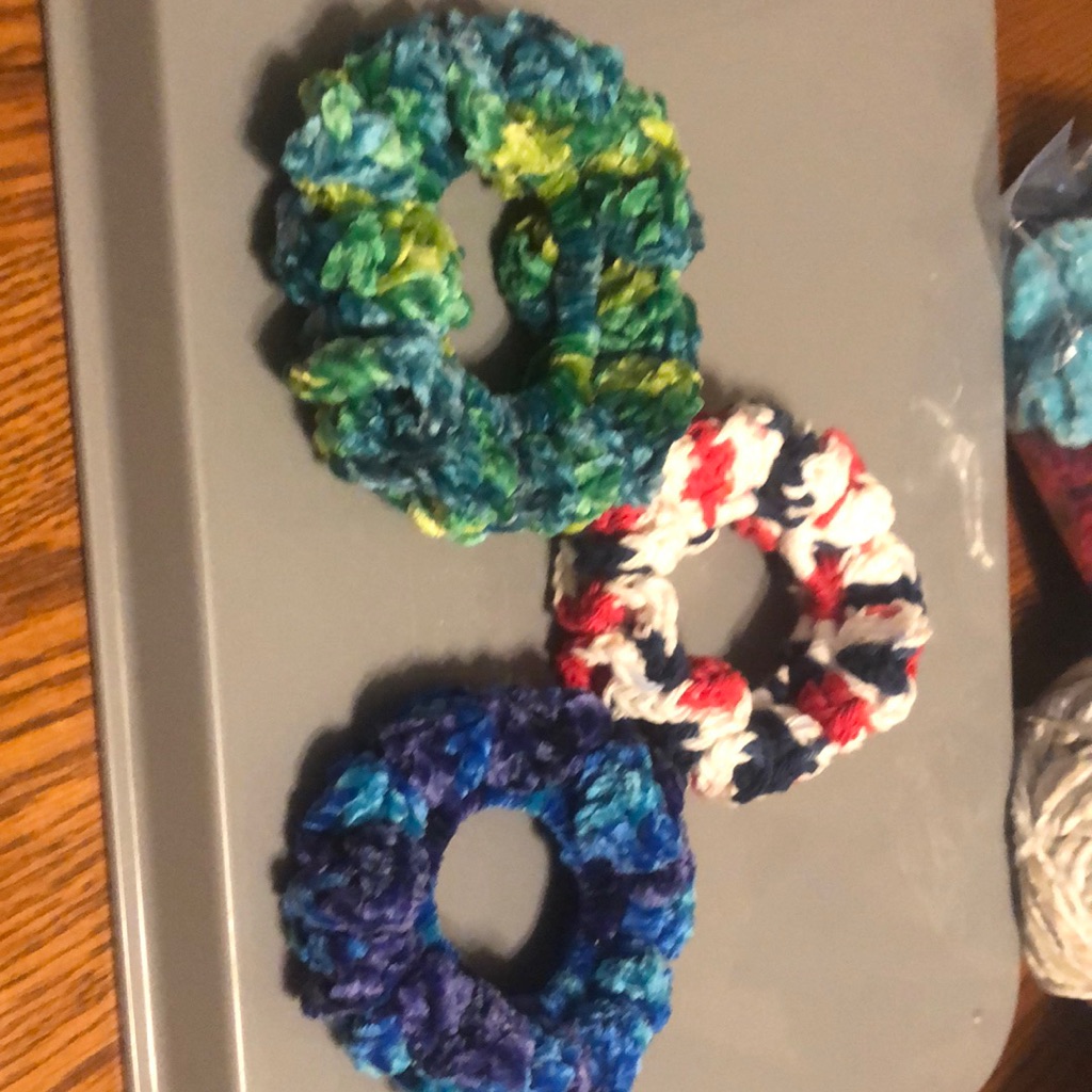 Scrunches